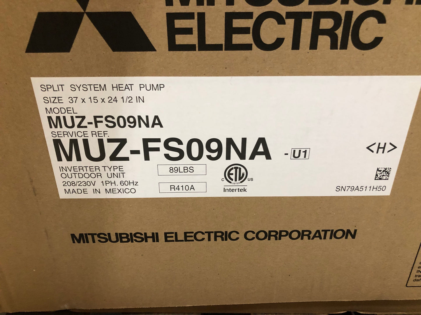 9,000 BTU Single-Zone Outdoor Mini-Split Heat Pump, 30.5 SEER 208-230/60/1 R-410A