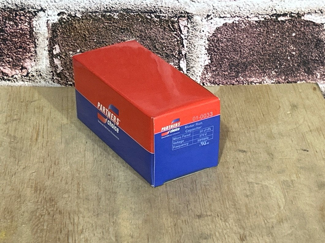 370 Vac, 50MFD 50/60 Hz, Round Capacitor