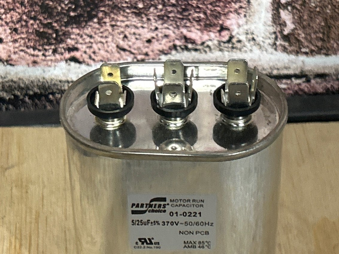 25+5MFD x 370VAC Oval Dual Run Capacitor