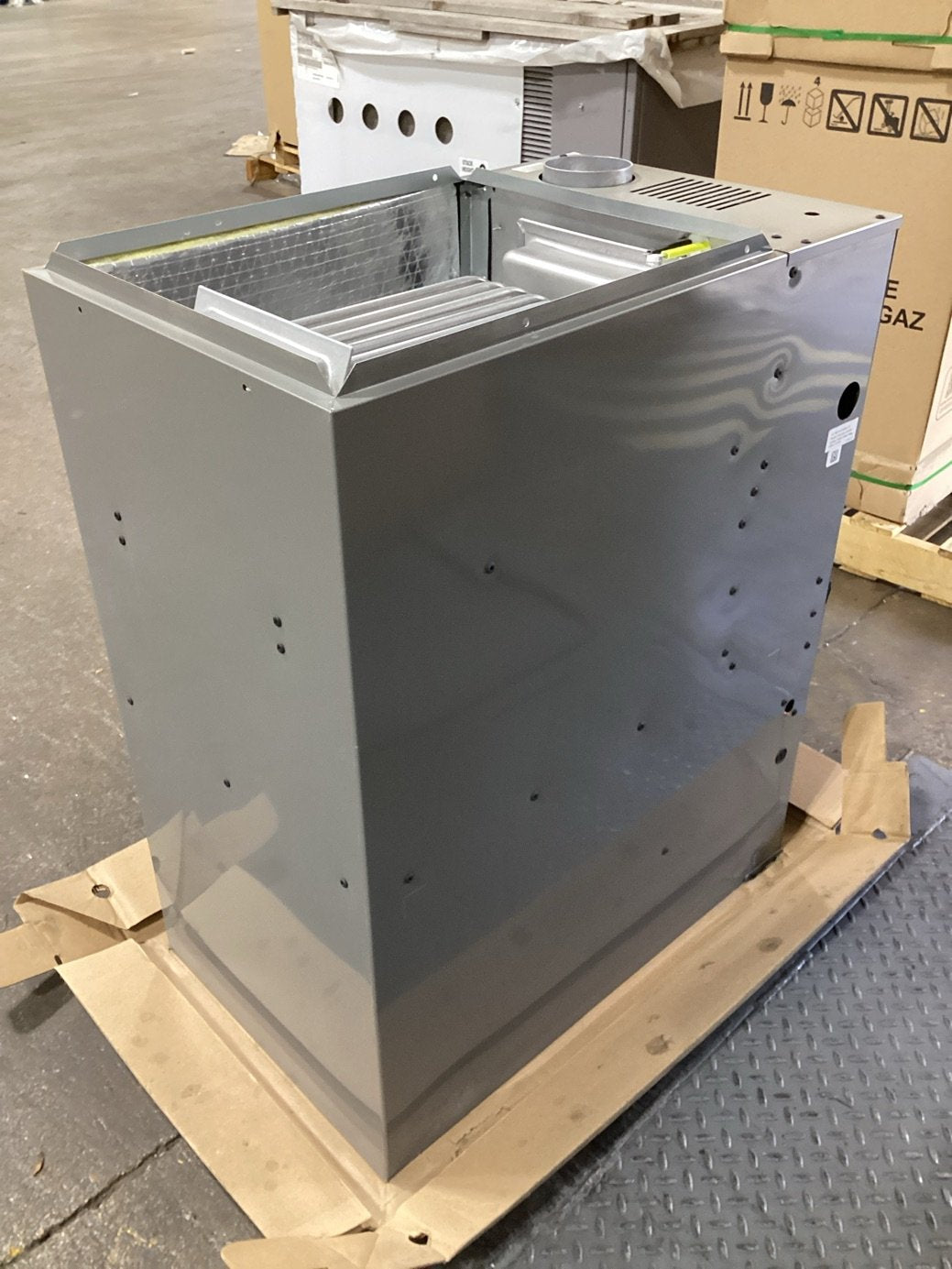 50,000 Btu Single Stage UPFlow/Horizontal ECM Natural Gas Furnace, 80% Afue 115/60/1 Cfm:775