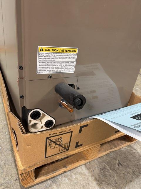 2 Ton AC/HP Multiposition Variable Speed ECM Fancoil; 208-230/60/1, Multi-Refrigerant CFM 800