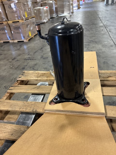 4HP DC Inverter 240/60/3 R-410A Compressor