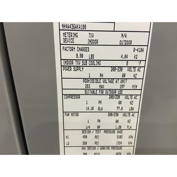 3 Ton Horizontal Air Conditioning Outdoor Unit; 14 SEER, 208/230-60-1, R410A, Damaged