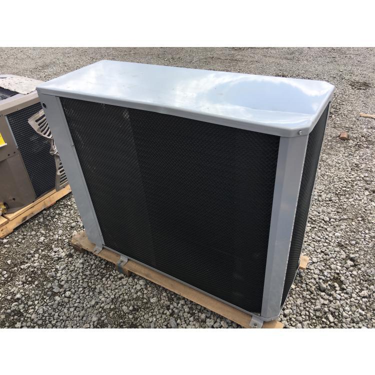3 Ton Horizontal Air Conditioning Outdoor Unit; 14 SEER, 208/230-60-1, R410A, Damaged