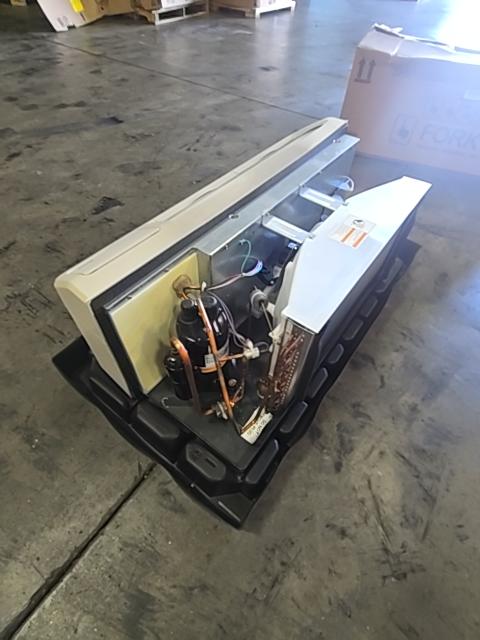12,000 Btu PTAC Unit With 3.5Kw Heat, 208-230/60/1, 11.7 Eer, R-410A