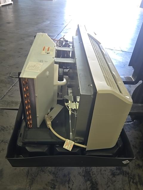 7,600 BTU PTAC Heat Pump, W/3.5 Kw Backup Heater, 11 Eer,  208-230/60/1, R-410A