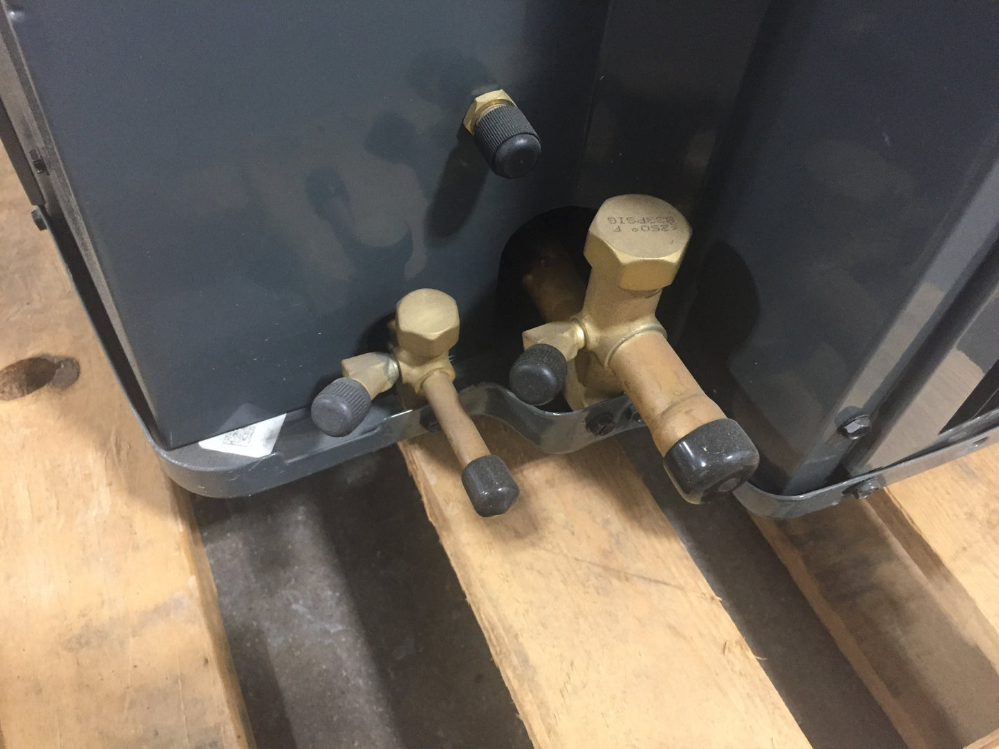 2.5 Ton Split-System Heat Pump, 208-230/60/1 SEER:14 R-410A