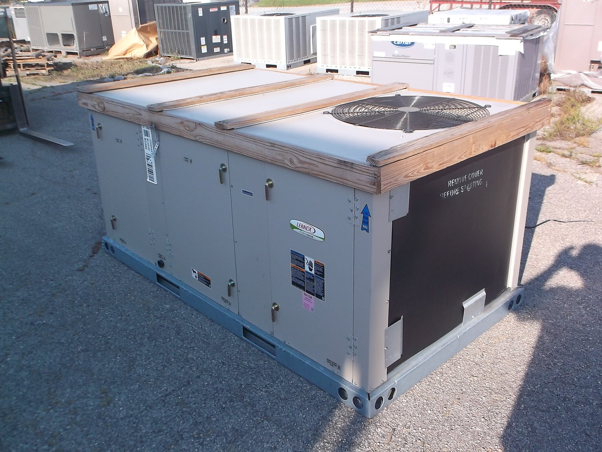 4 TON 2 STAGE COOL CONVERTIBLE ROOFTOP ELEC/ELEC PACKAGE UNIT 17 SEER 460/60/3 NO HEAT R410A