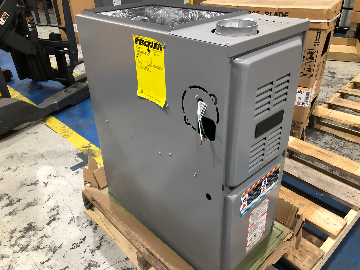 44,000 BTU Single-Stage Upflow/Horizontal ECM Variable Speed Gas Furnace 80% AFUE 120/60/1 CFM: 1200