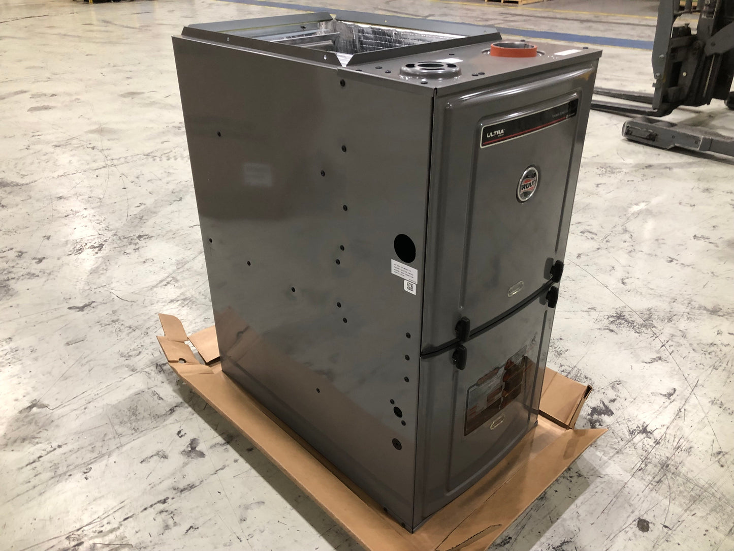 75,000 BTU Two Stage Upflow/Horizontal ECM Natural Gas Furnace, 80% Afue 115/60/1 Cfm:1200