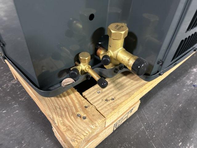 2.5 Ton Split-System Air Conditioner; 208-230/60/1, R410A, 14.3 SEER2