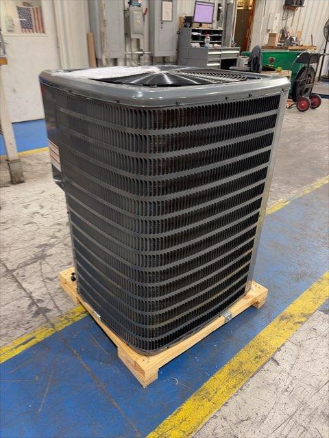 2.5 Ton Split-System Air Conditioner; 208-230/60/1, R410A, 14.3 SEER2
