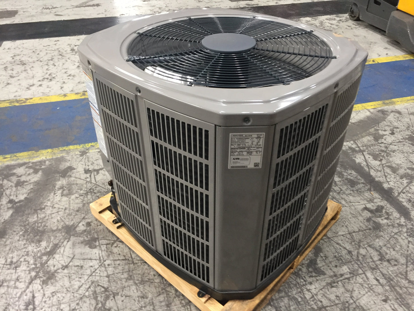 2 Ton Split-System Air Conditioner 208-230/60/1 R410A 16 Seer
