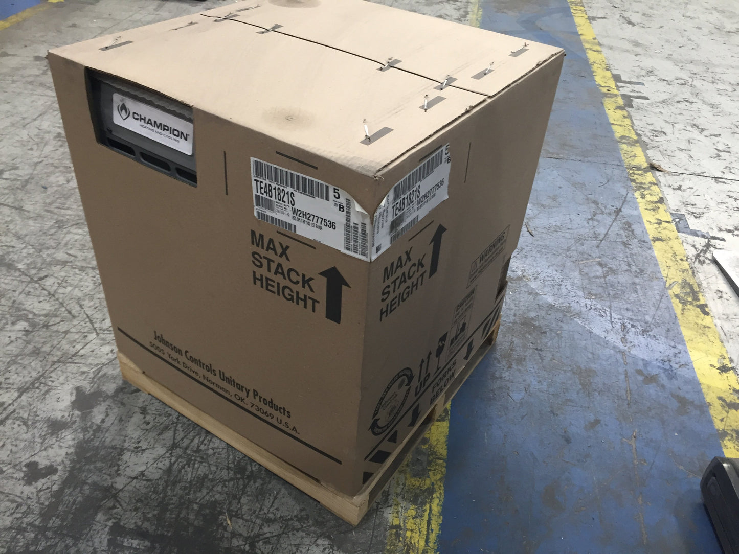 1.5 Ton Split-System Heat Pump 208-230/60/1, R410A, 14 Seer