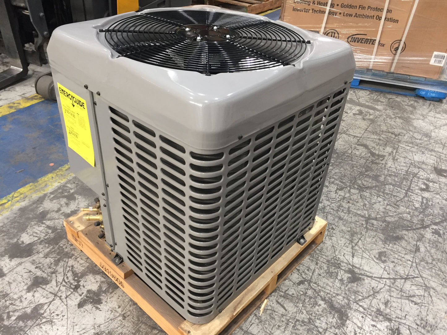 1.5 Ton Split-System Heat Pump 208-230/60/1, R410A, 14 Seer