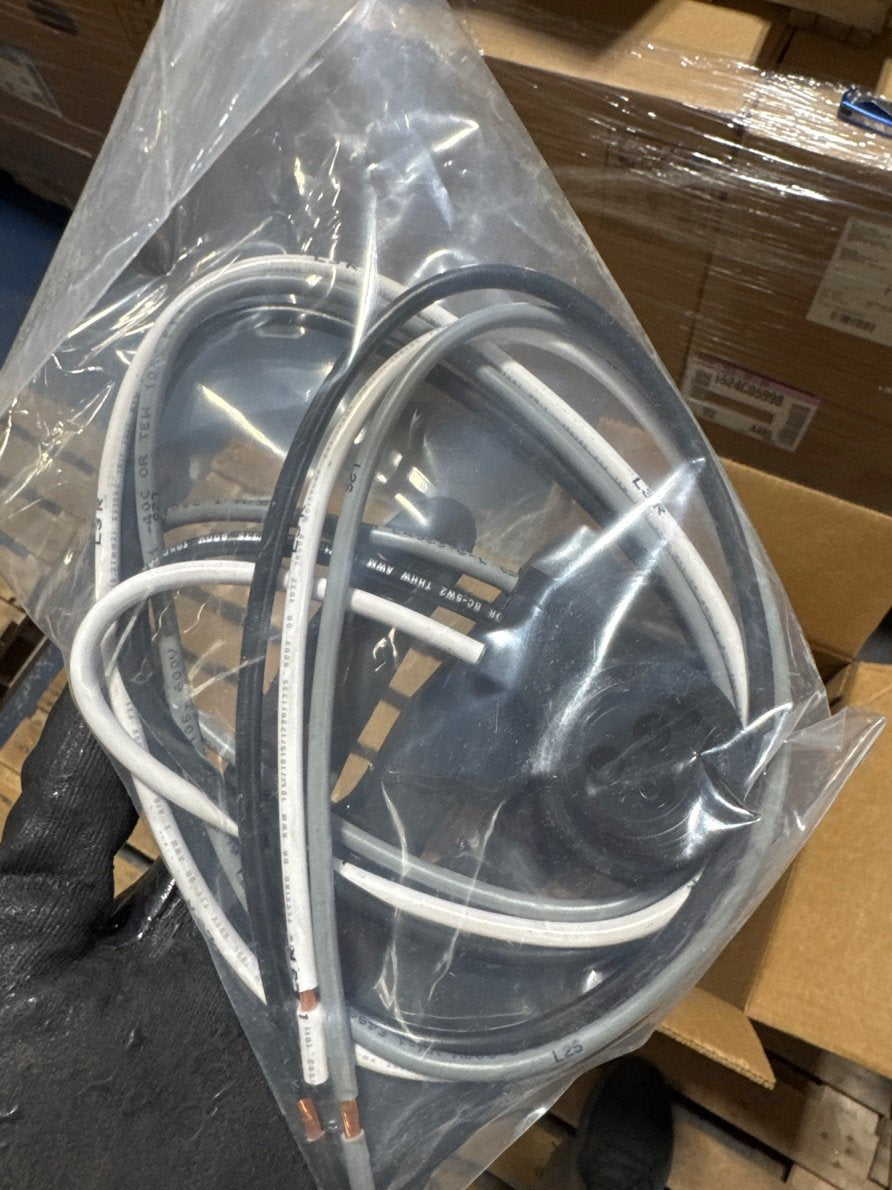 3 Ton AC/HP Scroll Compressor  380-460/50-60/3 R-22, R-407C, R-134A,