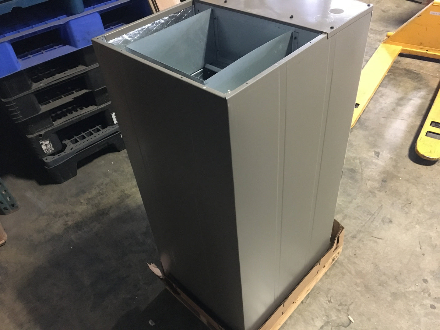 2 Ton AC/HP Multiposition ECM Fan Coil 208-230/60/1 R-410A CFM 800