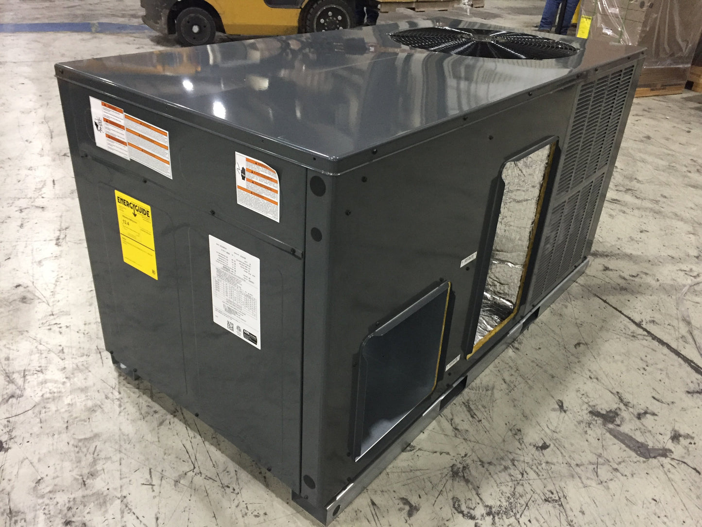 Unidad de aire acondicionado horizontal compacta de 4 toneladas, 13,4 Seer, 208-230/60/1, R401A