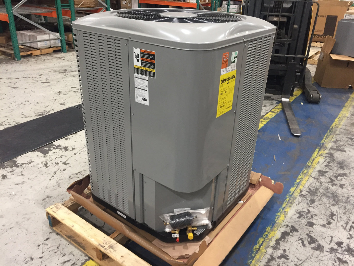 5 Ton IQ Drive Communicating Inverter Split-System Heat Pump 208-230/60/1 R-410A 18 Seer