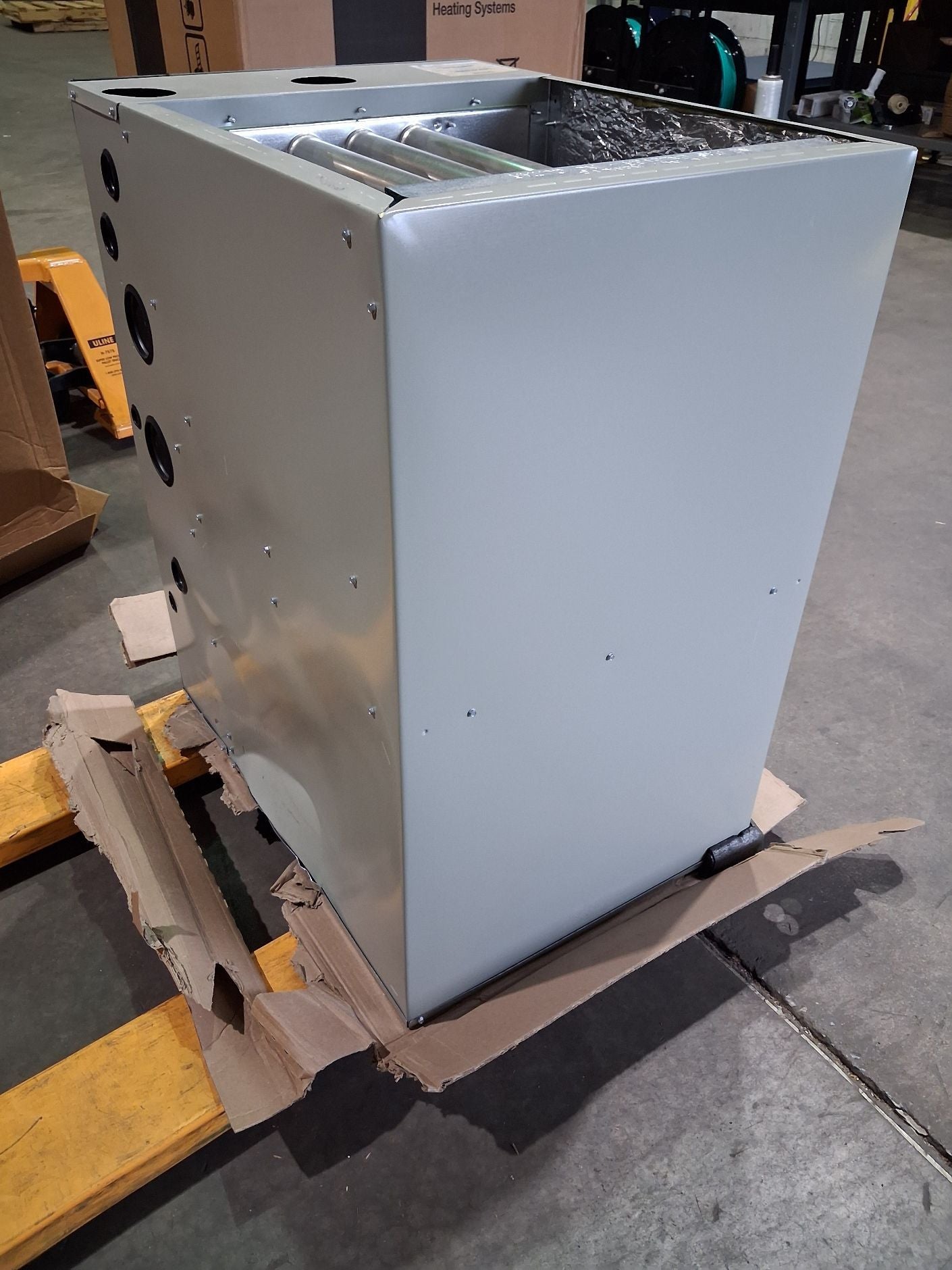 80,000 BTU Two-Stage Upflow/Horizontal PSC Variable Speed Gas Furnace 96% AFUE 120/60/1 CFM: 1954