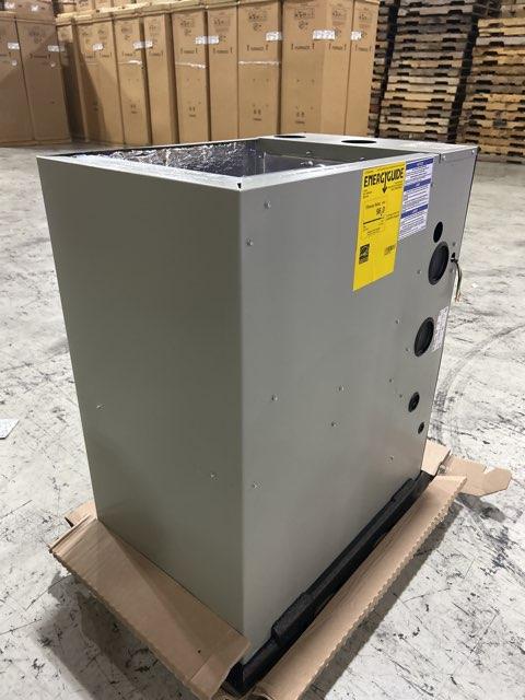 40,000 BTU Two-Stage Upflow/Horizontal ECM Variable Speed Gas Furnace 96% AFUE 120/60/1 CFM: 1200