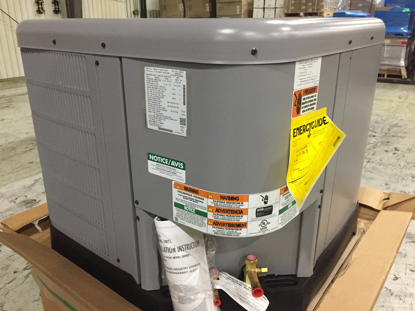 Aire acondicionado de sistema dividido de 1,5 toneladas, 208-230/60/1 R410A, 14 Seer