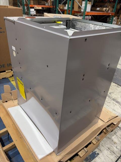 100,000 BTU Single-Stage Upflow/Horizontal ECM Multi-Speed Gas Furnace; 80% AFUE, 115/60/1, CFM 1840