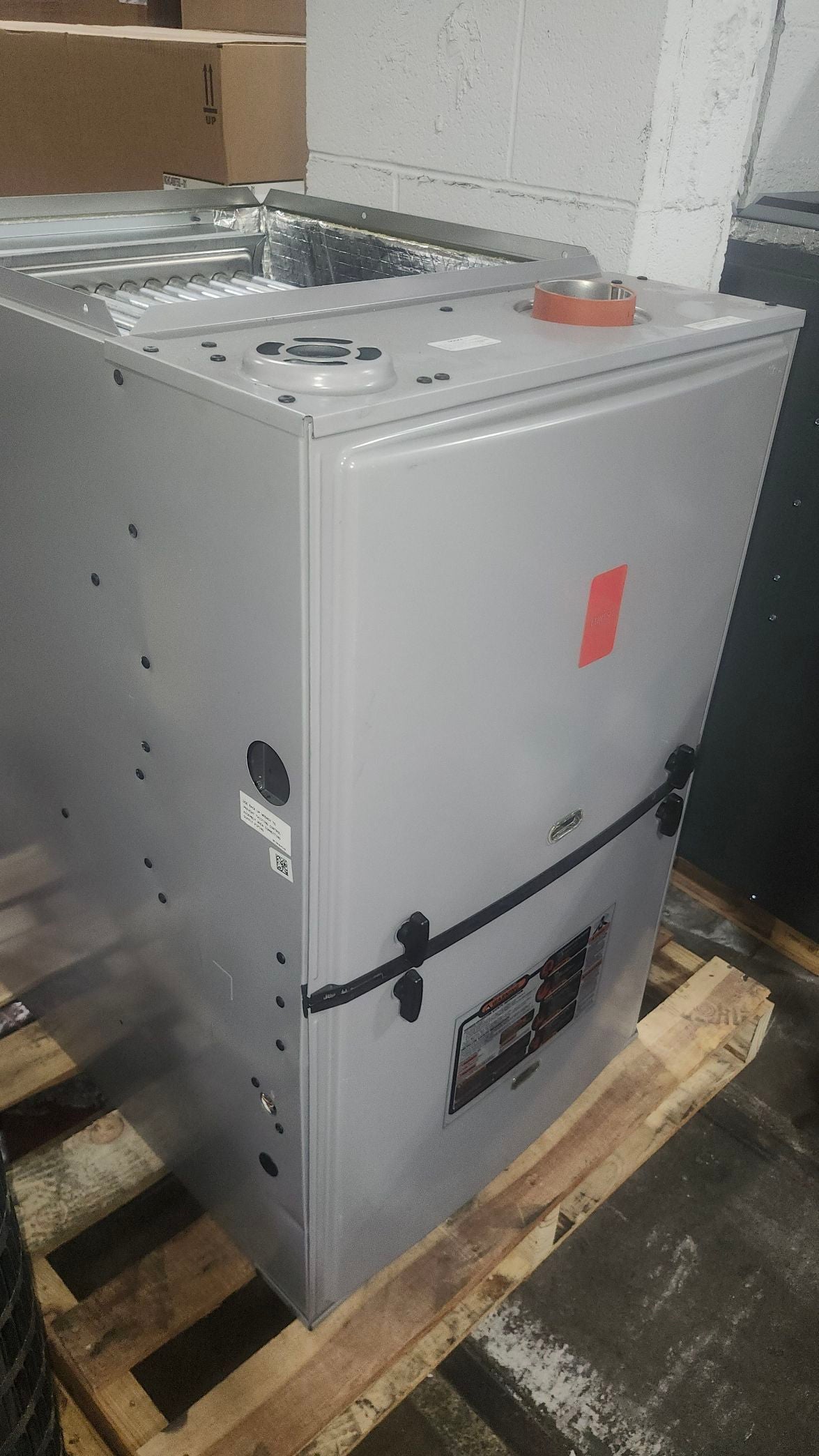 100,000 BTU Single-Stage Upflow/Horizontal ECM Multi Speed Gas Furnace 80% AFUE 115/60/1 CFM: 1840