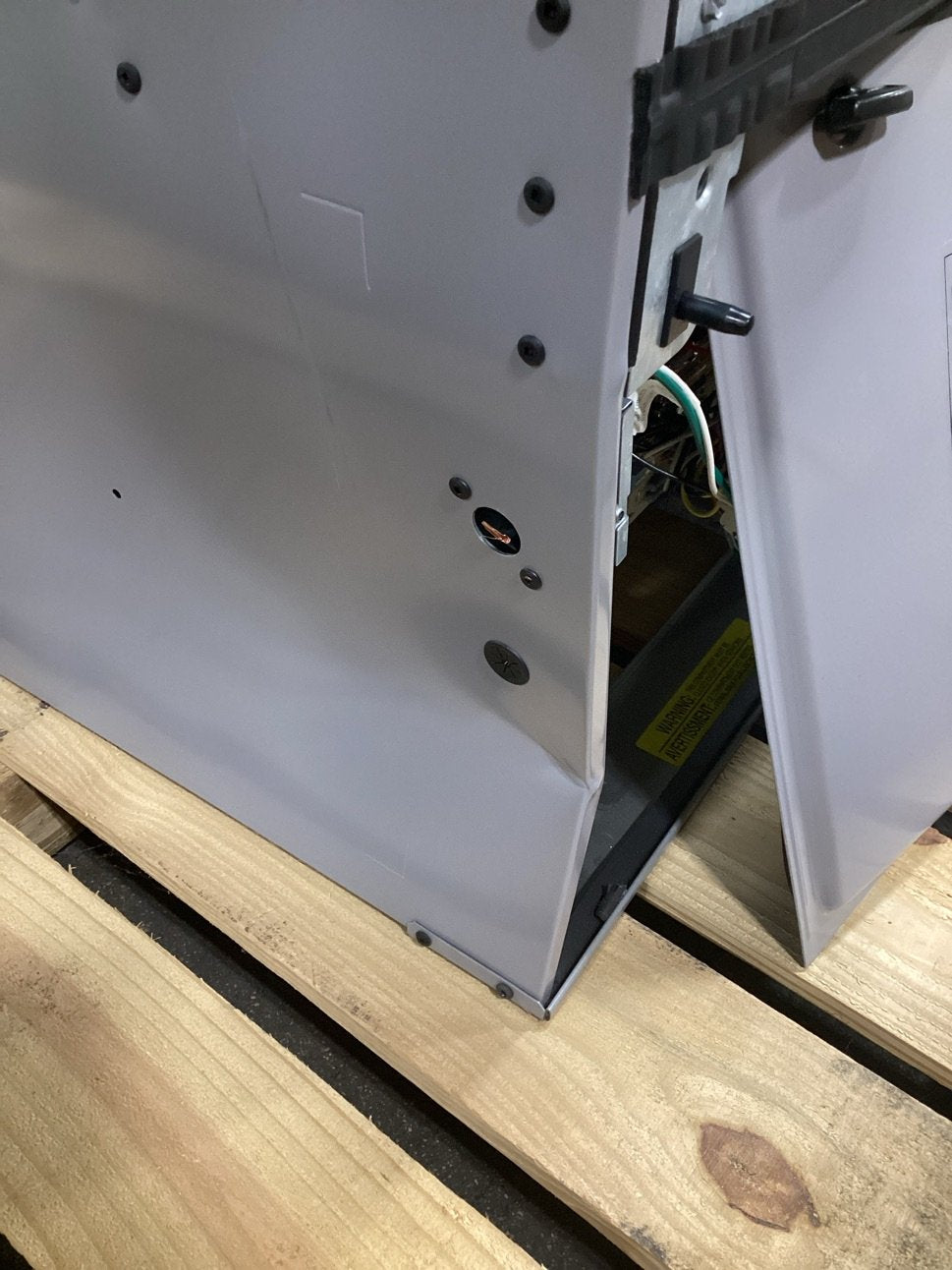 100,000 BTU Single-Stage Upflow/Horizontal ECM Multi Speed Gas Furnace 80% AFUE 115/60/1 CFM: 1840