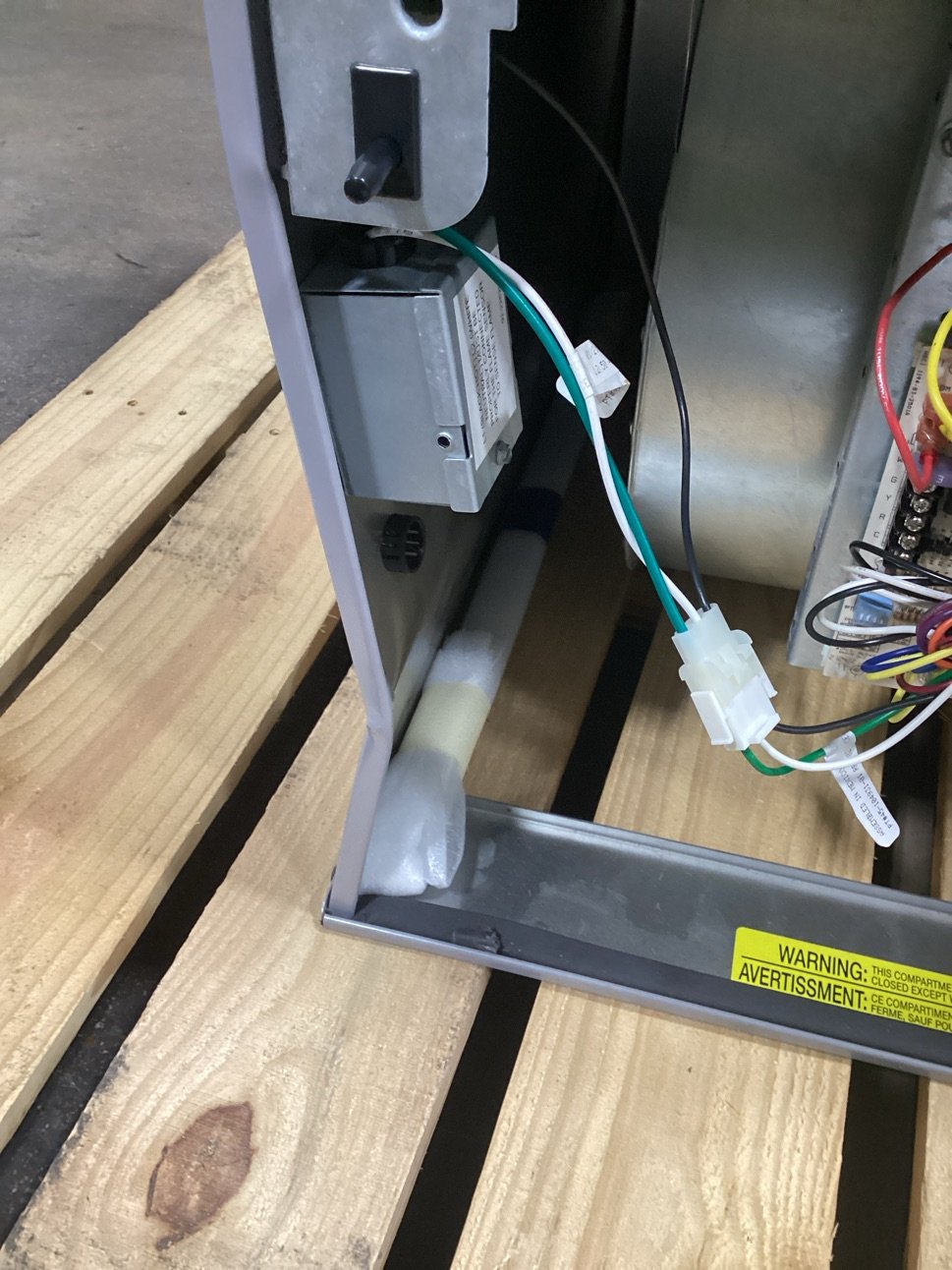 100,000 BTU Single-Stage Upflow/Horizontal ECM Multi Speed Gas Furnace 80% AFUE 115/60/1 CFM: 1840