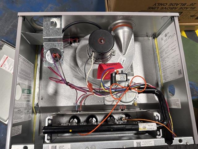 100,000 BTU Single-Stage Upflow/Horizontal ECM Multi Speed Gas Furnace 80% AFUE 115/60/1 CFM: 1840