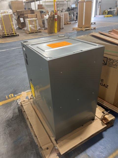 98,000 BTU 2 Stage Comm Compatible Up ECM Var Spd Gas Furnace 98% 115/60/1 CFM: 1750
