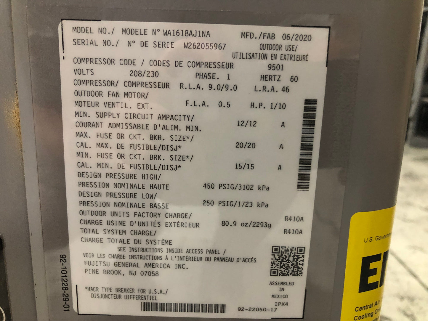 Aire acondicionado de sistema dividido de 1,5 toneladas, 208-230/60/1 R410A, 16 Seer