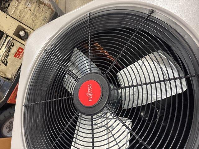 5 Ton Split-System Heat Pump; 208-230/60/1, R410A, 14 SEER