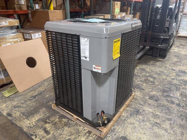5 Ton Split-System Two Stage Communicating Compatible Air Conditioner 208/230/60/1 R-410A 19 Seer