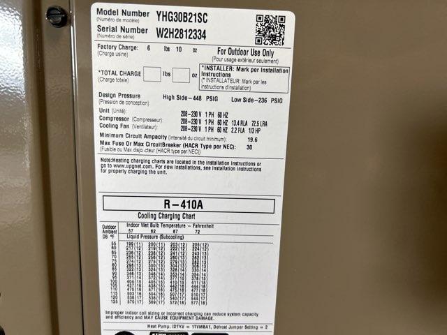 2.5 Ton Split-System Heat Pump 208-230/60/1 16 SEER R-410A