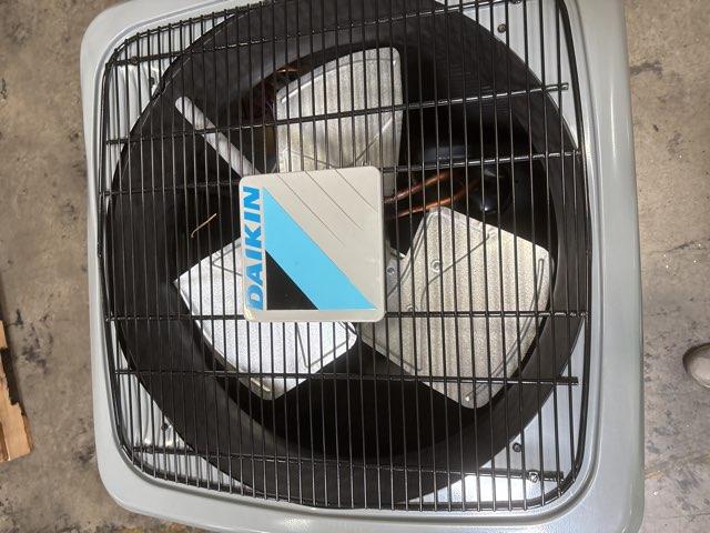 1.5 Ton Split-System Heat Pump 208-230/60/1 R410A 16 SEER