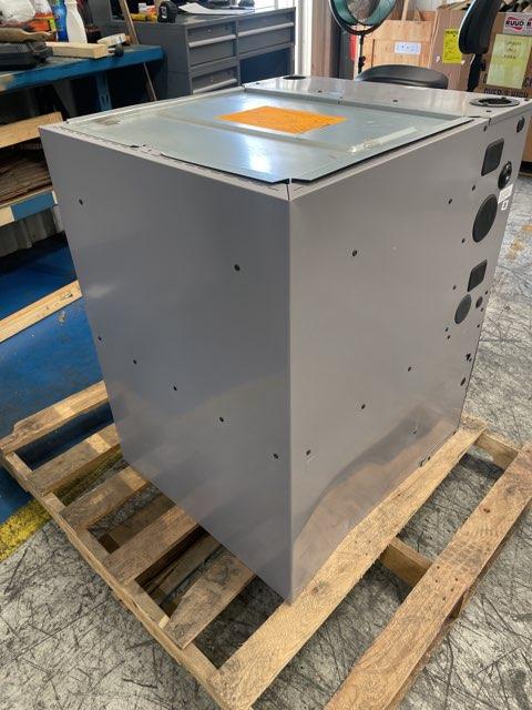 112,000 BTU 2-Stage Comm Compatible Modulating Upflow ECM Var Speed Gas Furnace; 98.6%, 115/60/1