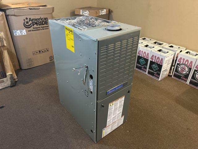 80,000 BTU 2-Stg Up/Horz ECM Variable Speed Comm. Compatible Gas Furnace 80% 115/60/1 CFM: 1200