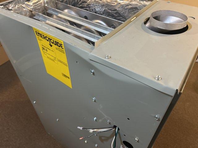 80,000 BTU 2-Stg Up/Horz ECM Variable Speed Comm. Compatible Gas Furnace 80% 115/60/1 CFM: 1200
