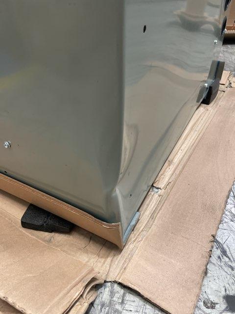 100,000 BTU 2-Stg Down/Horz ECM Variable Speed Comm. Compatible Gas Furnace 80% 115/60/1 CFM: 2000