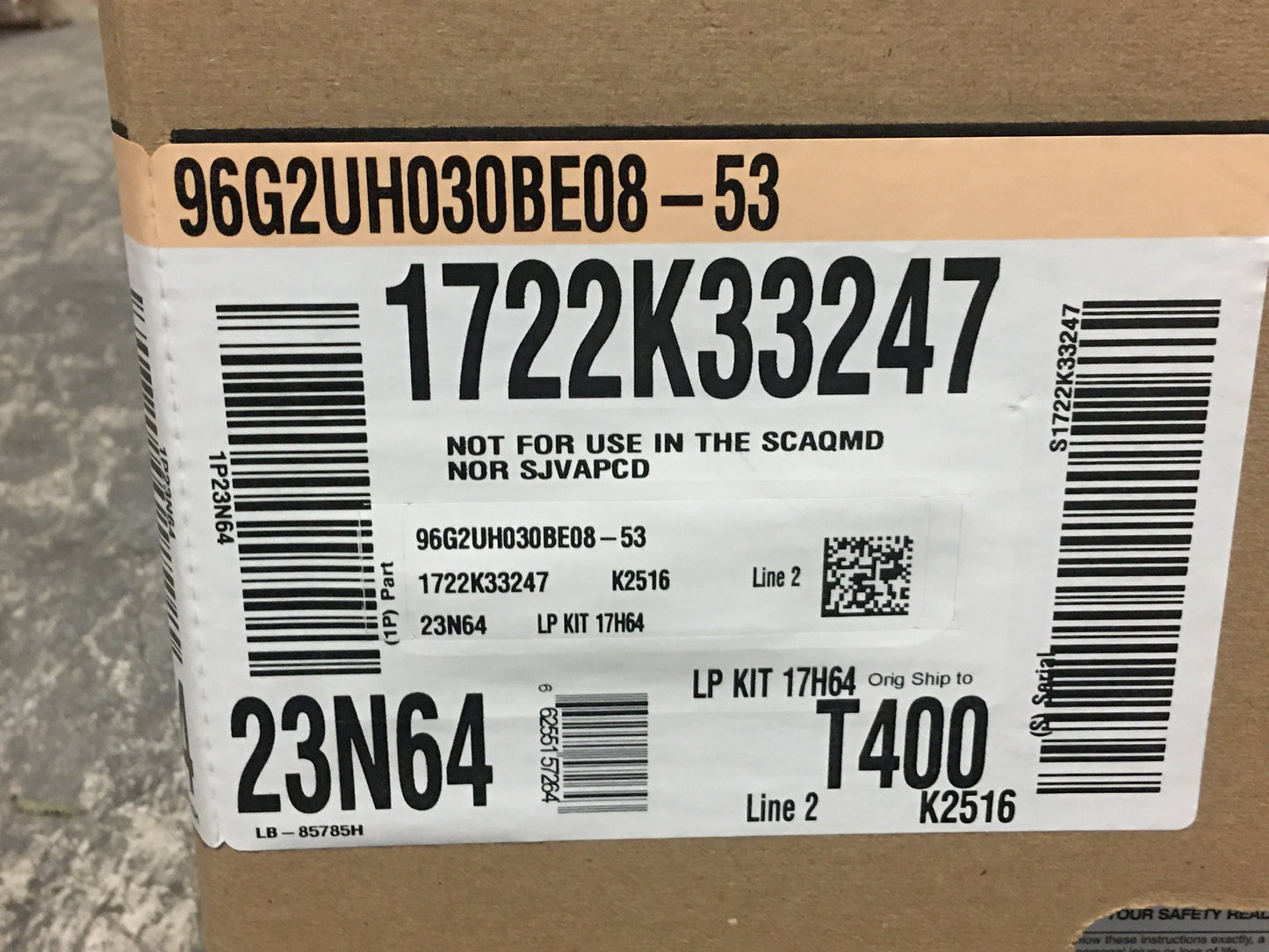 Horno de gas de velocidad variable con ECM de flujo ascendente/horizontal de dos etapas de 30 000 BTU, 96 % AFUE, 120/60/1 CFM: 1025