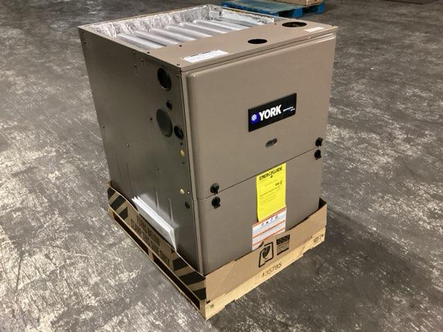 Horno a gas compatible con comunicaciones, velocidad variable, modulación multi ECM, 120 000 BTU, 2 etapas, 98 % 115/60/1 CFM: 2000