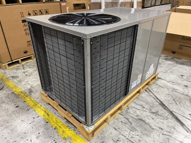 Unidad de aire acondicionado convertible de 2,5 toneladas, 13,4 SEER2, 208-230/60/1, R410A