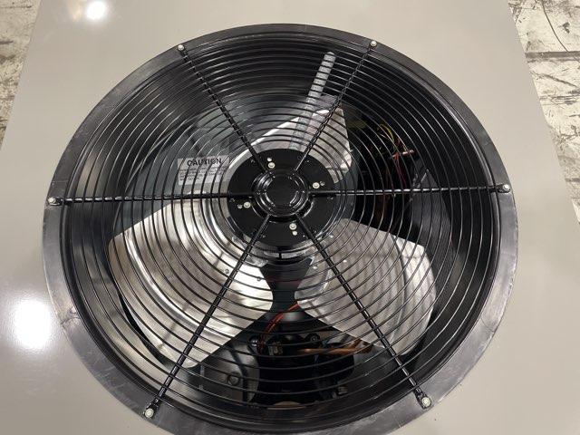 Unidad de aire acondicionado convertible de 2,5 toneladas, 13,4 SEER2, 208-230/60/1, R410A