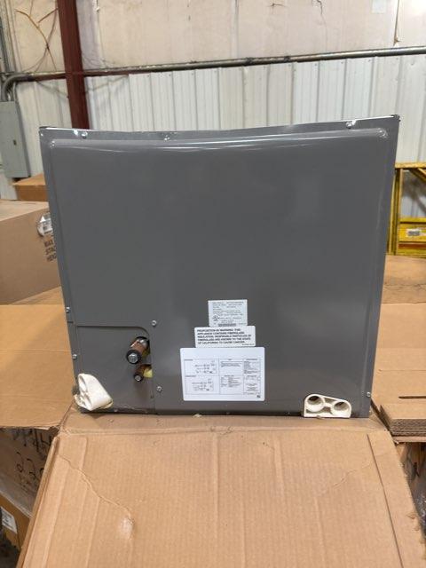2 Ton AC/HP Multiposition Cased N Coil, R410A CFM 900
