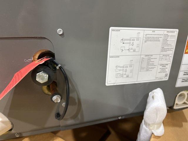 2 Ton AC/HP Multiposition Cased N Coil, R410A CFM 900