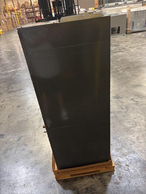 2.5 Ton AC/HP Multiposition ECM Communicating Compatible Air Handler; 208-230/60/1, R-410A, CFM 1085