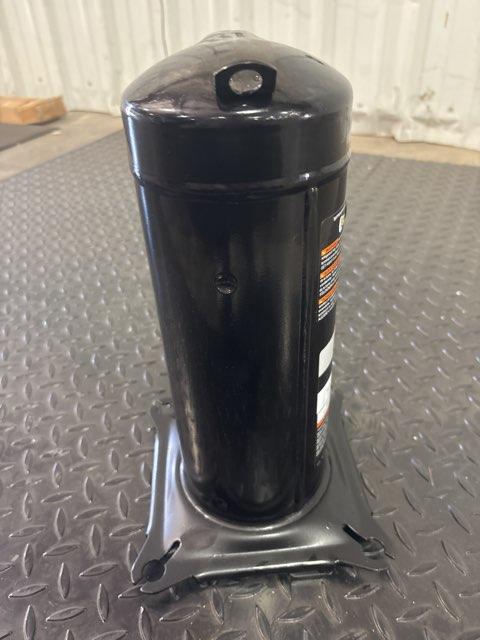 2.5 Ton AC Scroll Compressor 208/230/60/3 R410A