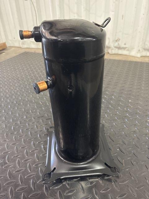 2.5 Ton AC/HP Scroll Compressor 208/230/60/3 R410A